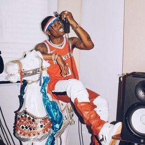 Meet your Posher, Mark